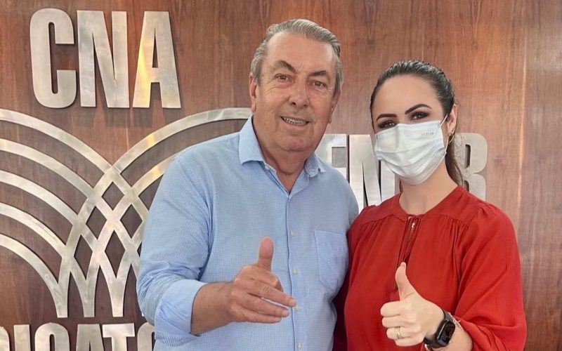 Zé Mário oficializa apoio a Elisa da Saúde em candidatura da ALEGO